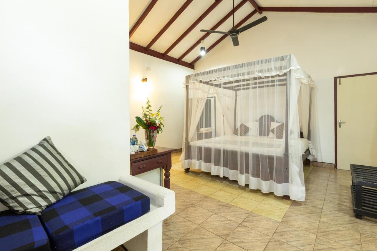 Villa The Hideout Sigirîya Extérieur photo